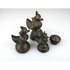 Antike Opiumgewichte 4 Stück