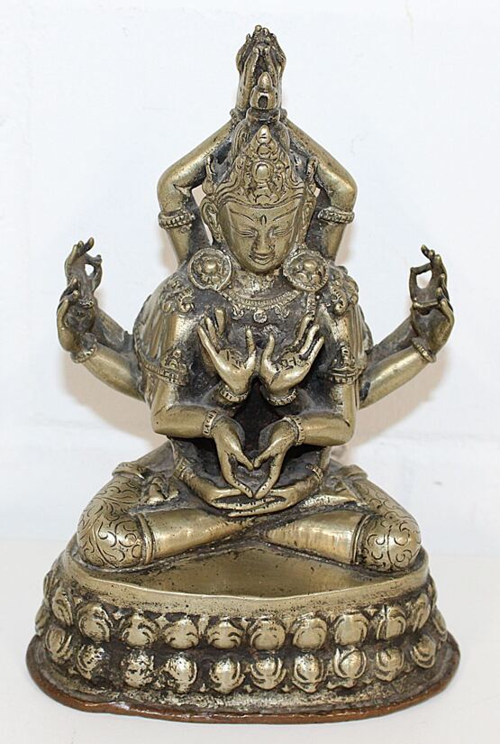 Wunderschöne mehrarmige Buddha / Bodhisattva Bronze/Messing-Statue